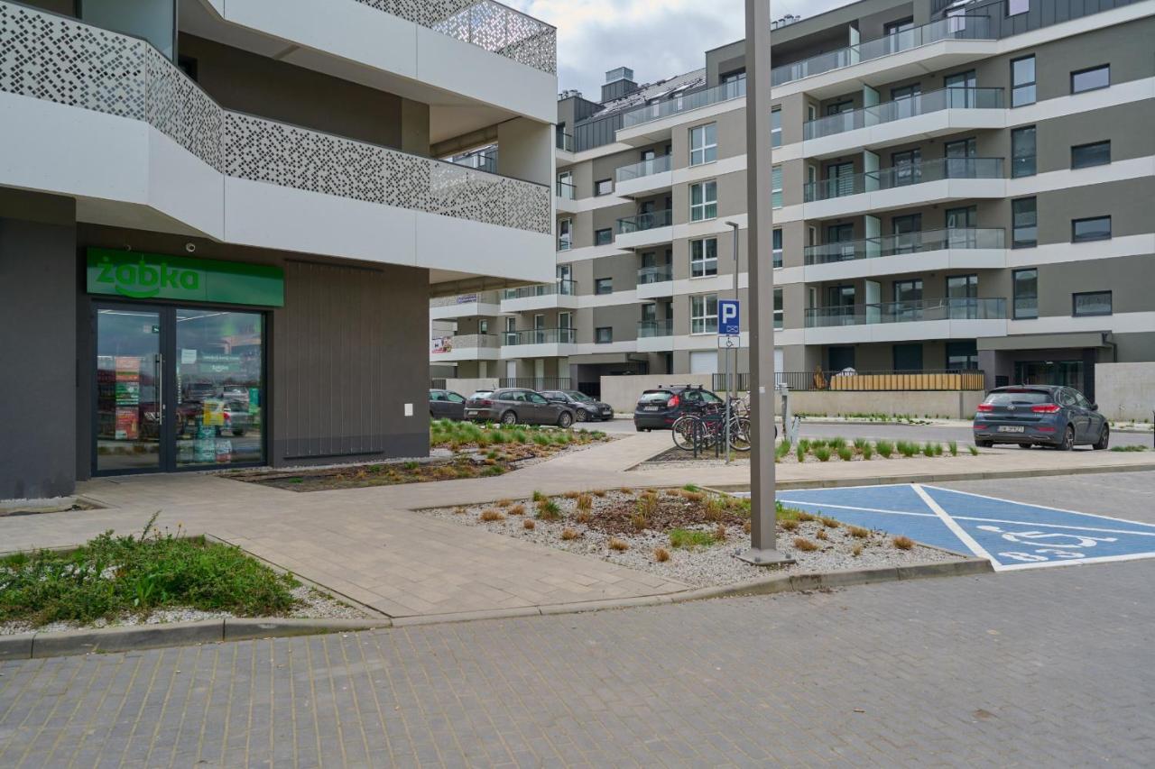 Apartment With 2 Bedrooms & Parking Wroclaw By Noclegi Renters Exterior foto
